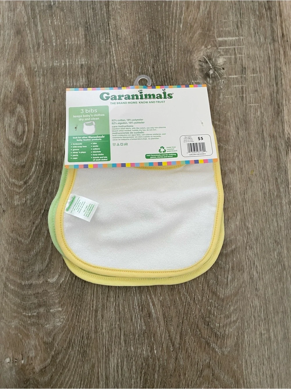 NWOT Garanimals Light Green Baby Bibs & Gowns Set - 3 Pack